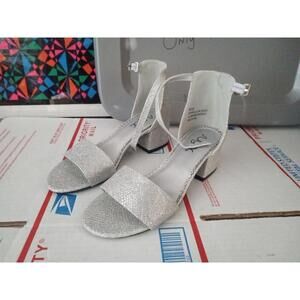 Sugar Womens Size 6 silver Noelle Low Kitten Heel Open Toe Shoes T3#23